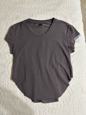 Gymshark Women's Charcoal V-Neck Short Sleeve Tee - Dark Gray